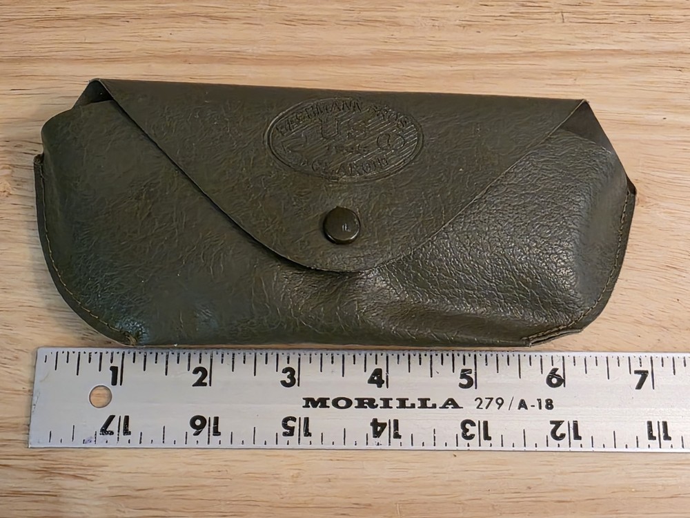ORIGINAL WWII US ARMY INFANTRY POLAROID SUNGLASSES CARRY CASE- 1945