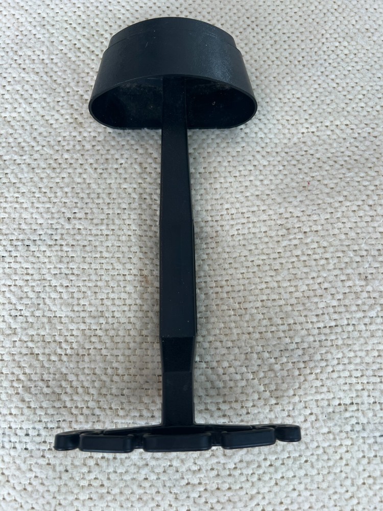 Plastic 4 Arrow Quiver