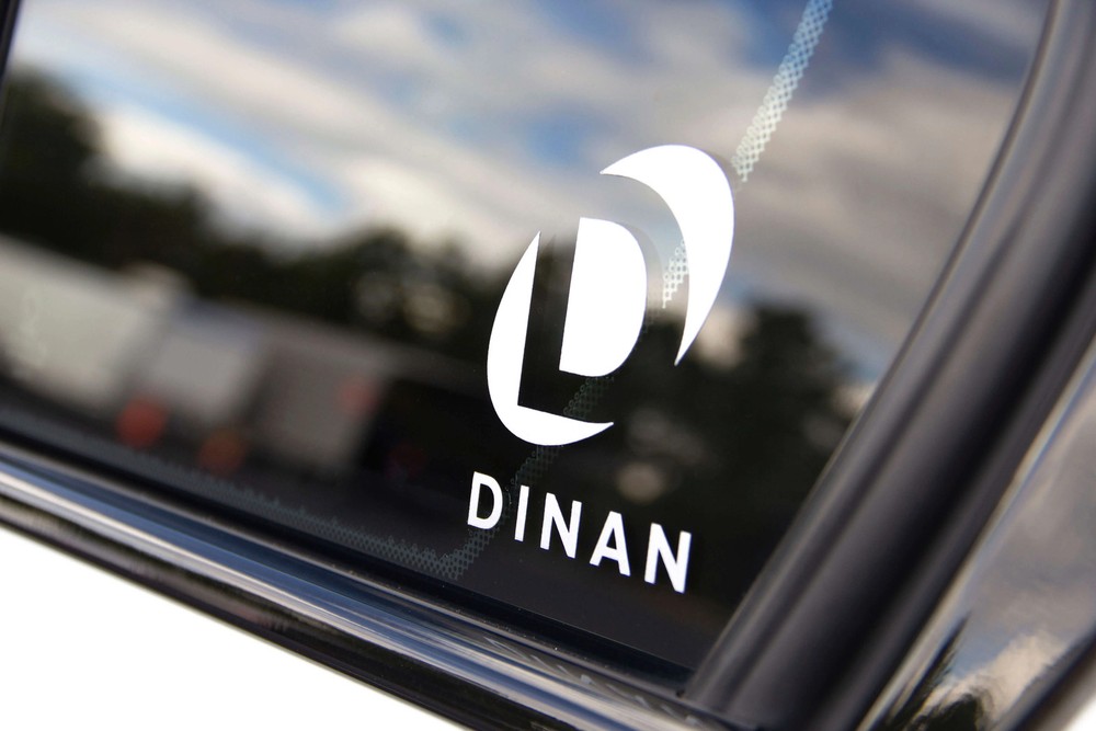 Dinan D080-0108 Decal Kit