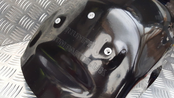 TRIUMPH ROCKET 3 SHORT - SCULPTED - REAR MUDGUARD SMOOTH