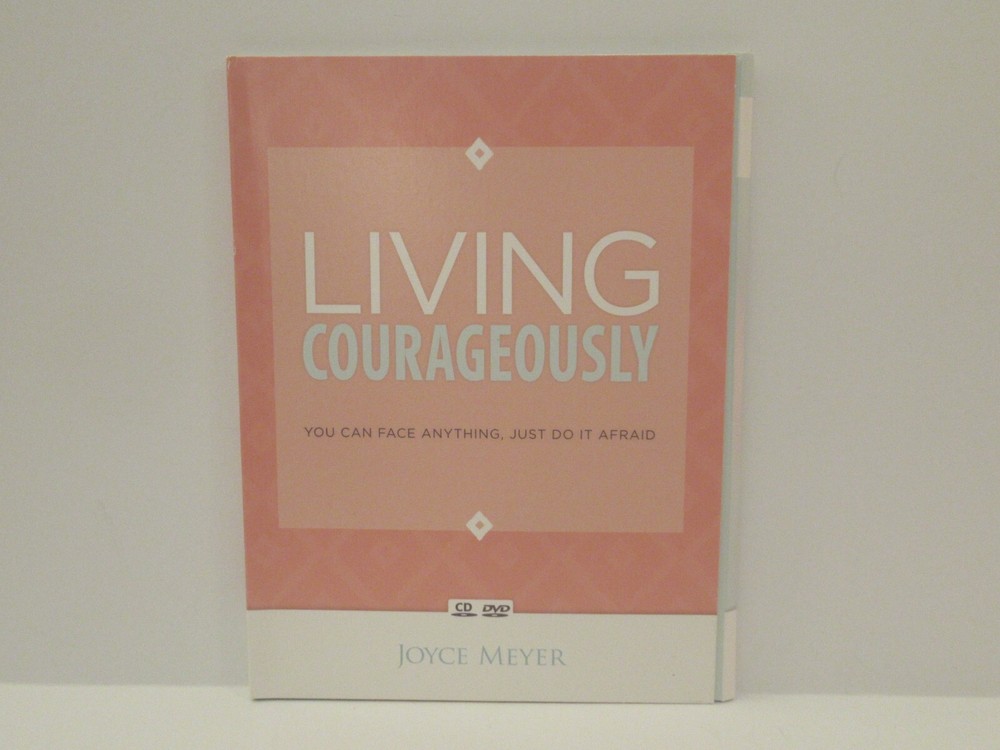 Joyce Meyer - Living Courageously (DVD + CD)  3-Disc Set