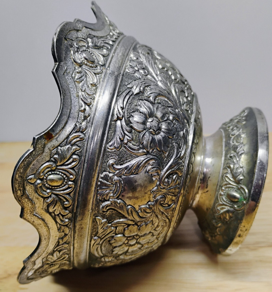 Silver Plated Bowl With Crown Rim & Repoussé Ornate Design Patina 5.5" diameter