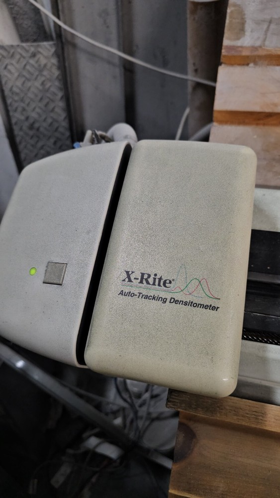 XRITE AUTO TRACKING DENSITOMETOR  FOR 40" PRESS
