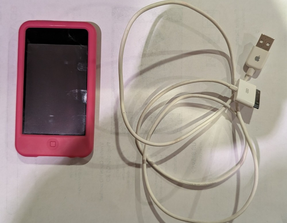 Apple iPod 2nd Generation Touch (8 GB) A1288