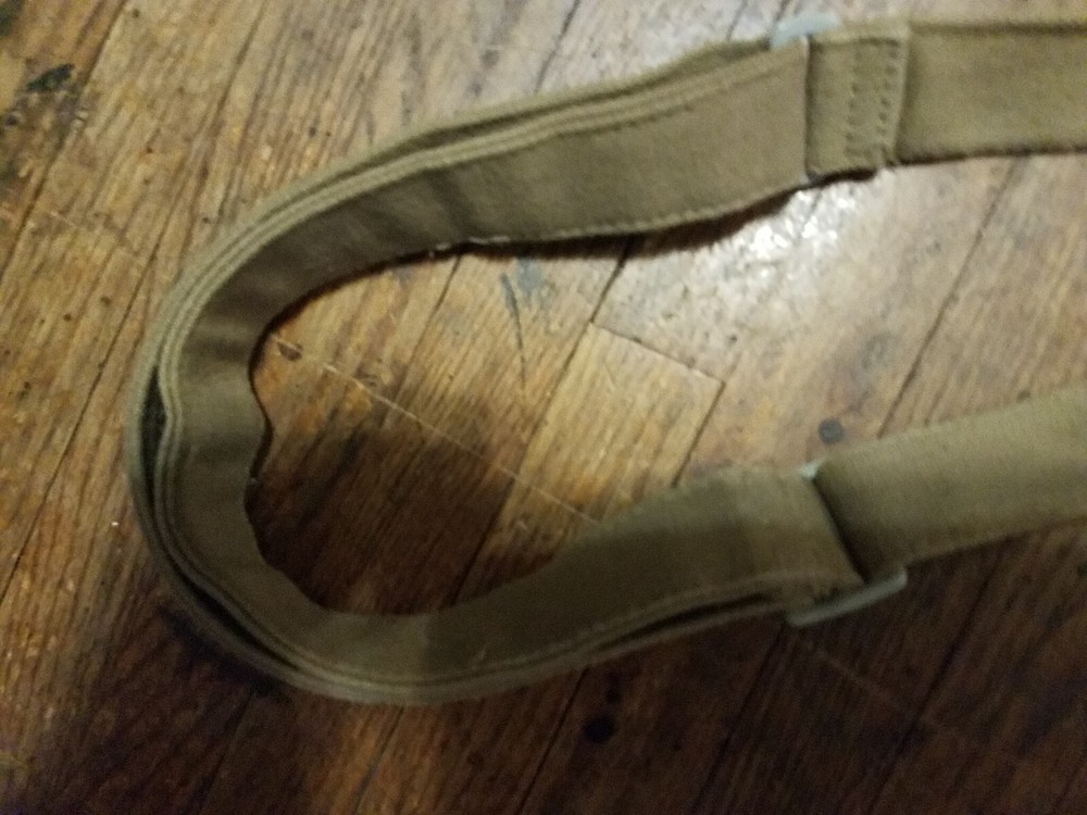 WW2 German Army Breadbag Strap (repro.)