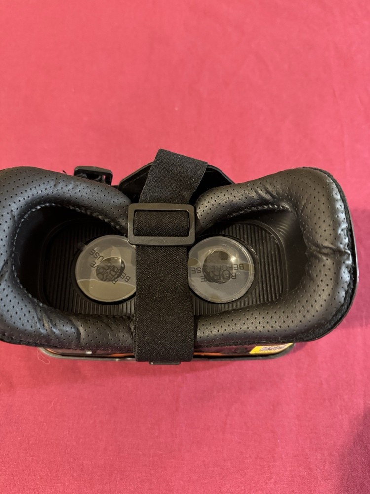 FEEBZ VR HEADSET