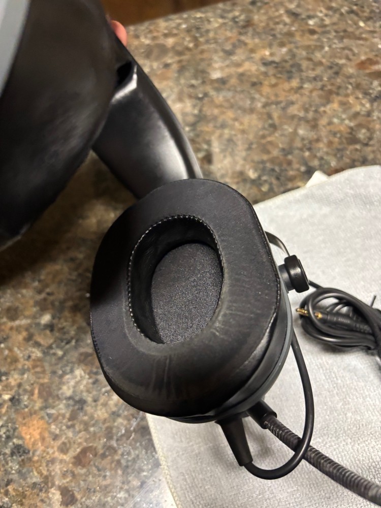 Thrustmaster T-Flight U.S. Air Force Edition Multi-Platform Gaming Headset