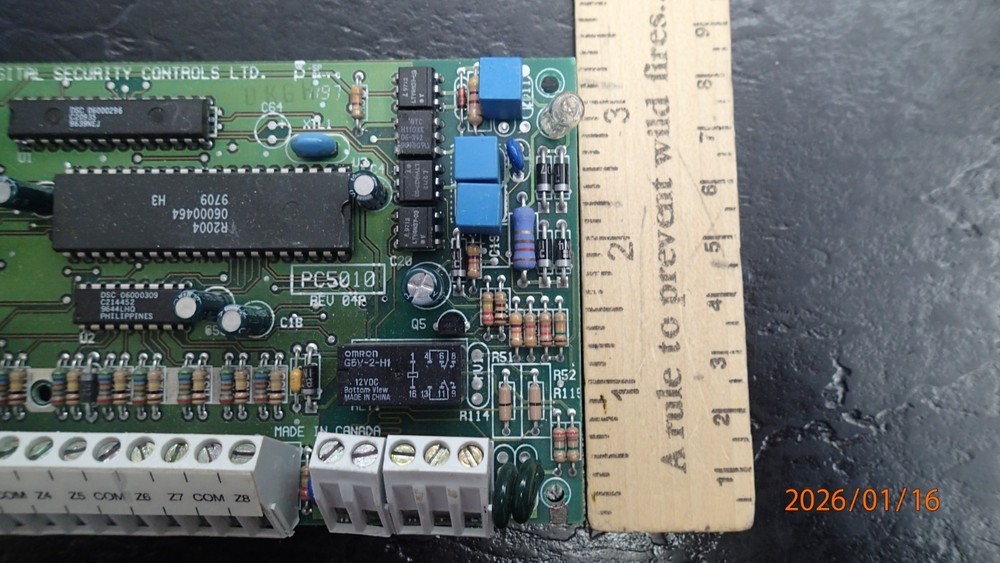 DSC PC5010 PCB version 1.0 pre owned
