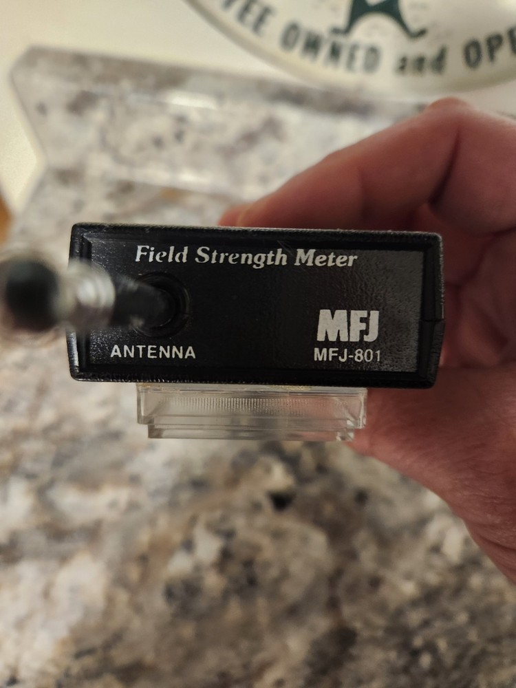 MFJ-801 Feild Strength Meter