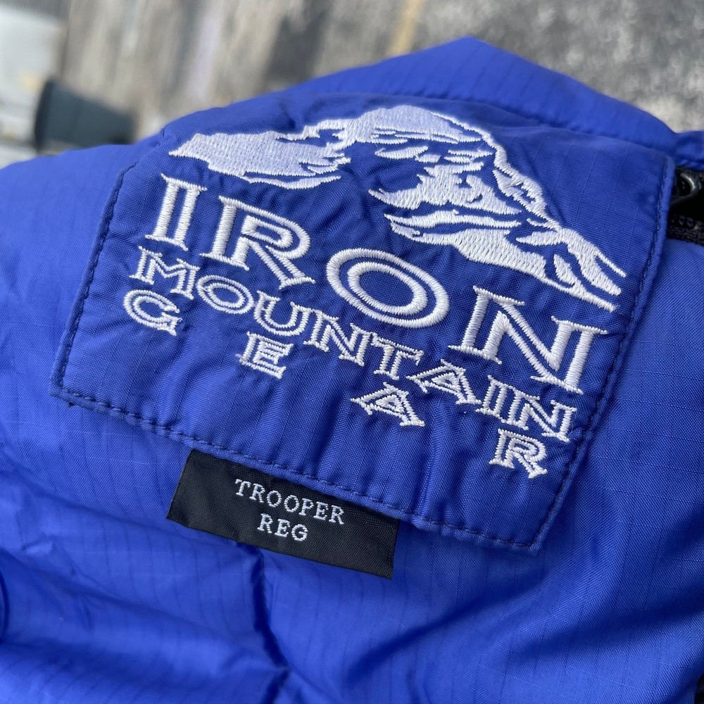 IRON MOUNTAIN GEAR Trooper Sleeping Bag Regular Nylon Shell Polyester Filling