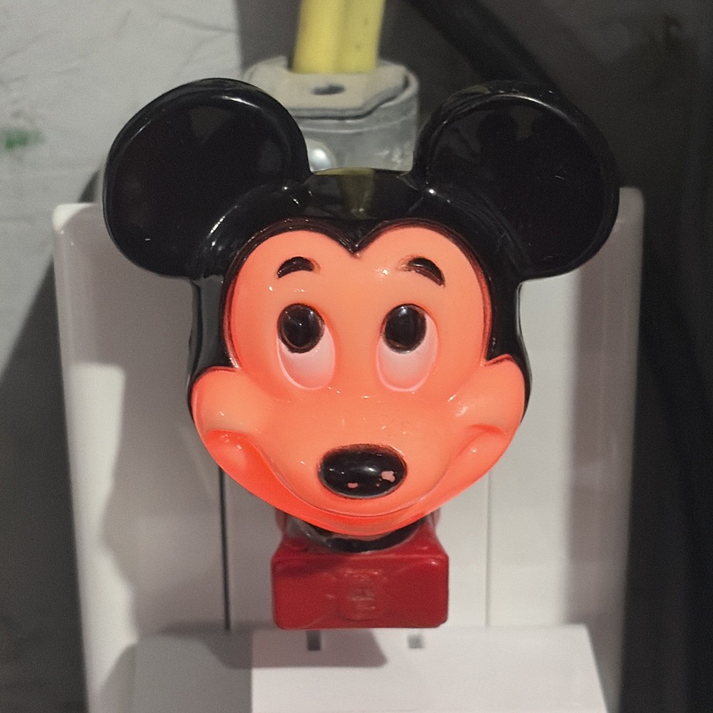 Vintage Disney Mickey Mouse Plug In Night Light - Working