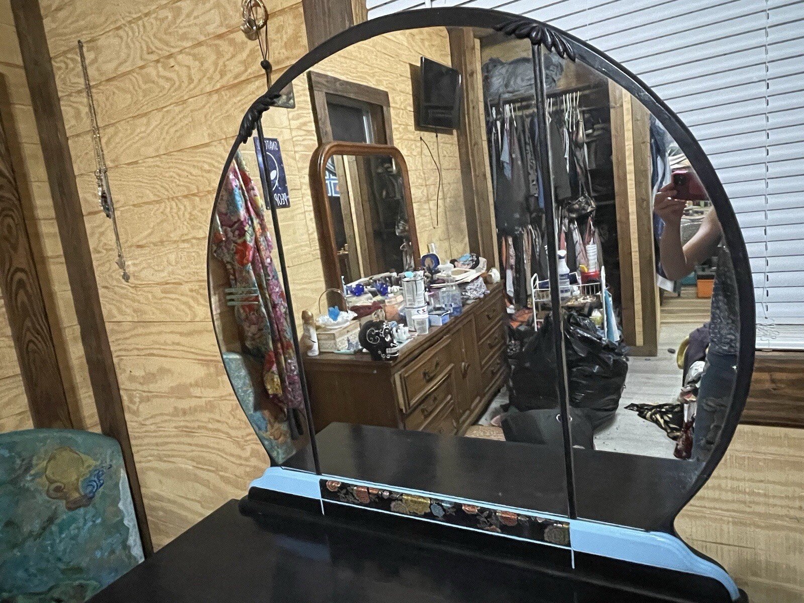 Antique William And Mary Vanity