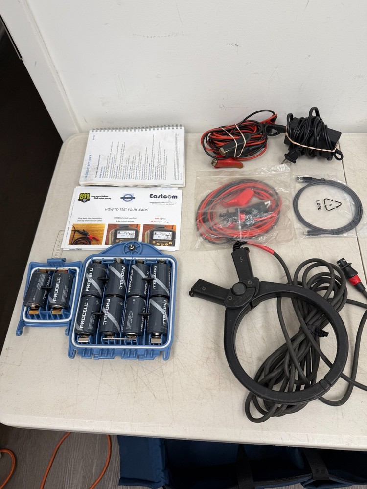 Radiodetection RD8100 SPX Locator + TX-10 Transmitter Kit