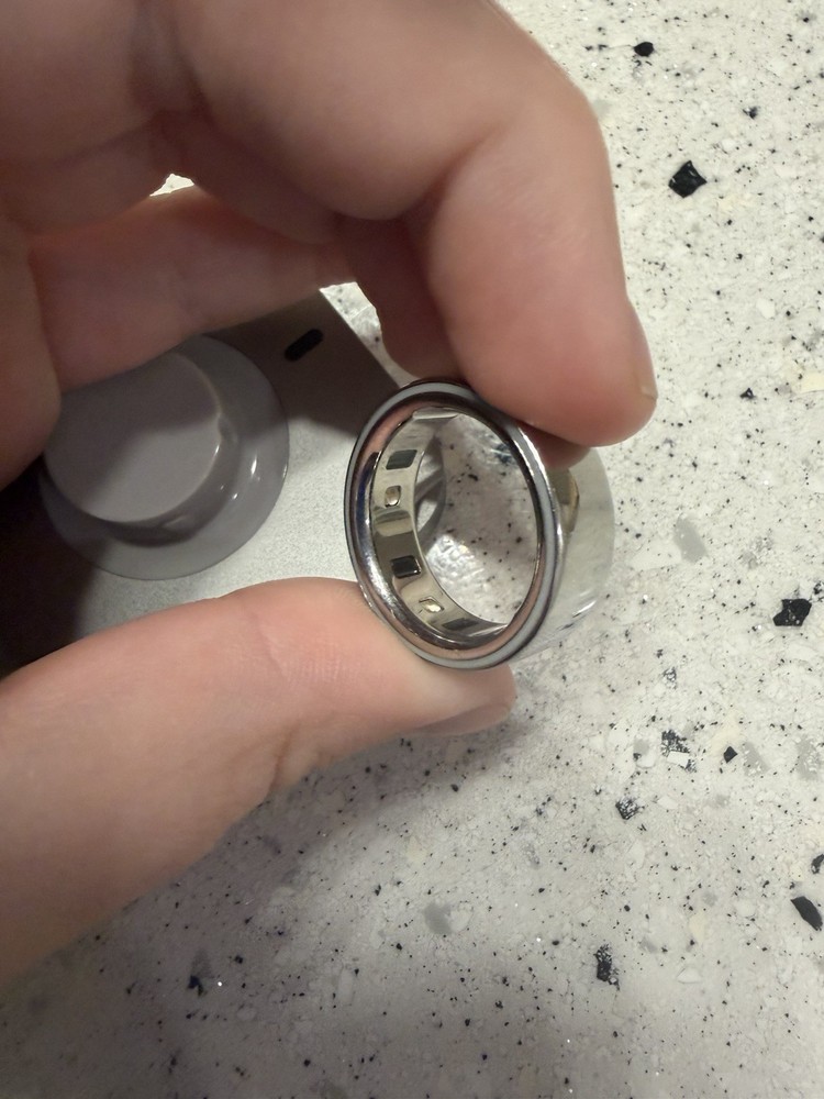 Gen 4 Oura Ring Silver Size 9