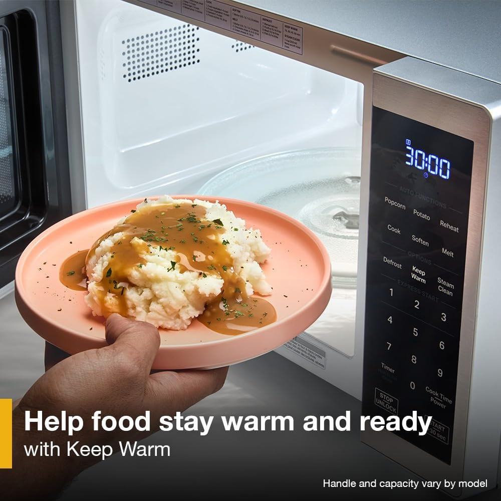 Whirlpool 0.7 Cu. Ft. White Microwave | 700W with Steam Clean Technology