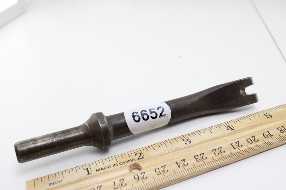 AJAX  407  0.580" Shank 5-1/2" Long Flat Chisel