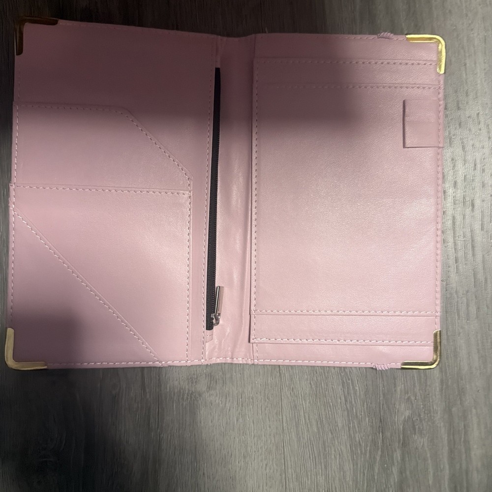 Royal White Server Pad Paper