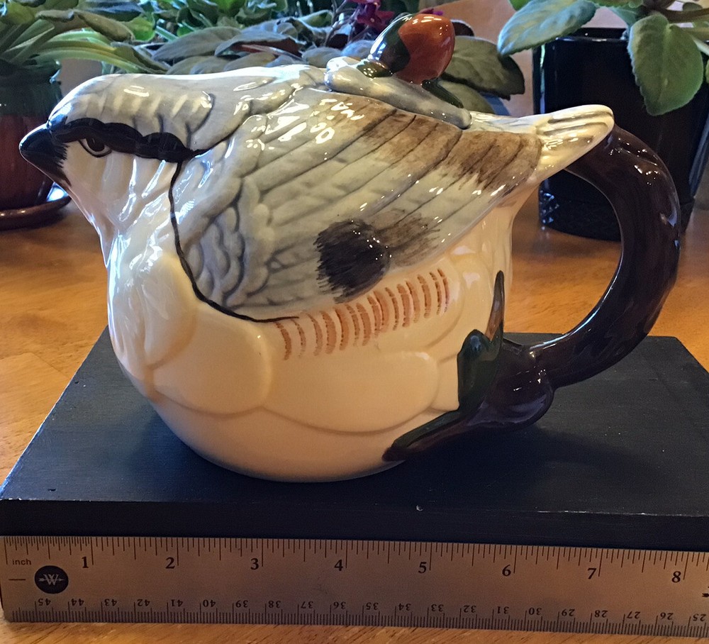 HTF Meridian Ceramic Nuthatch Bird teapot & lid