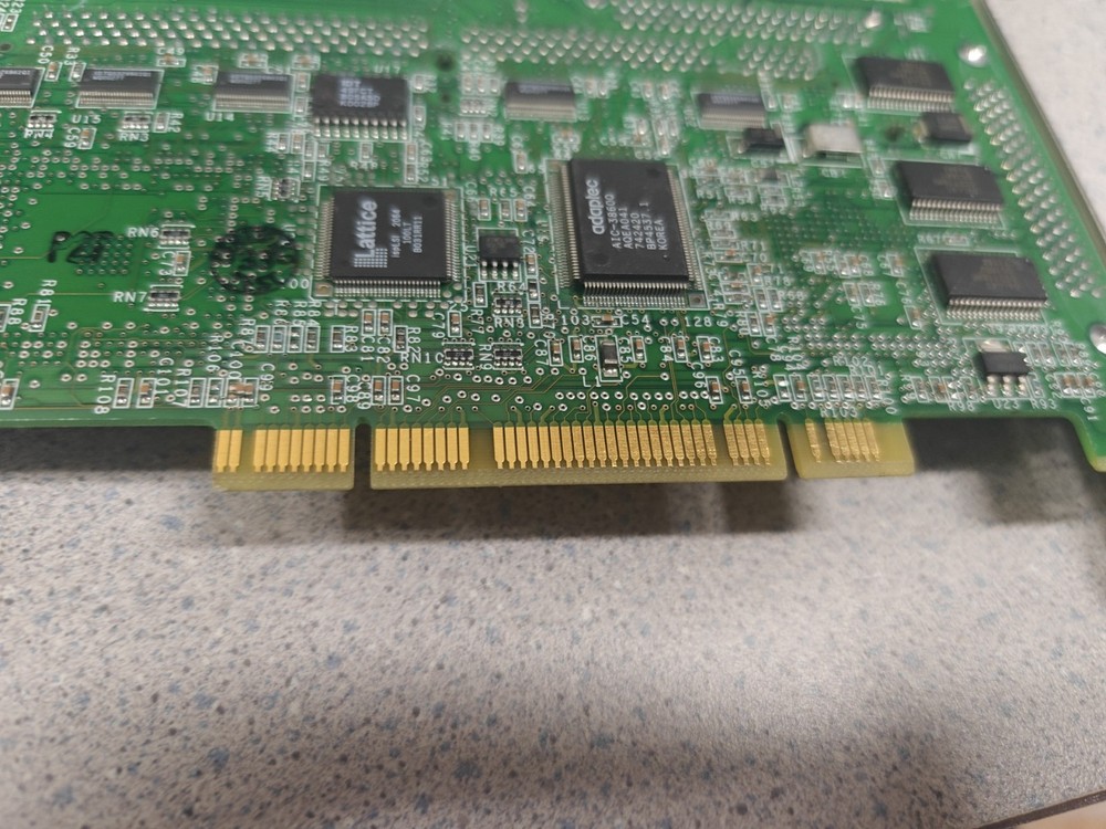 ADAPTEC 1787606-02 , AAA-131U2, SCSI CONTROLLER CARD