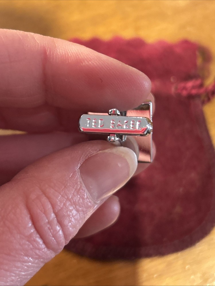 Designer Ted Baker Silver Tone And Rhinestone Cufflinks D5