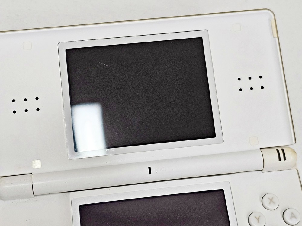 Nintendo DS Lite Console White 245