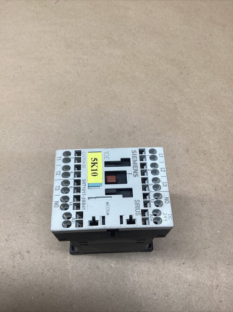 SIEMENS SIRIUS 3RT1017-2BB41 CONTACTOR #715PT67FML