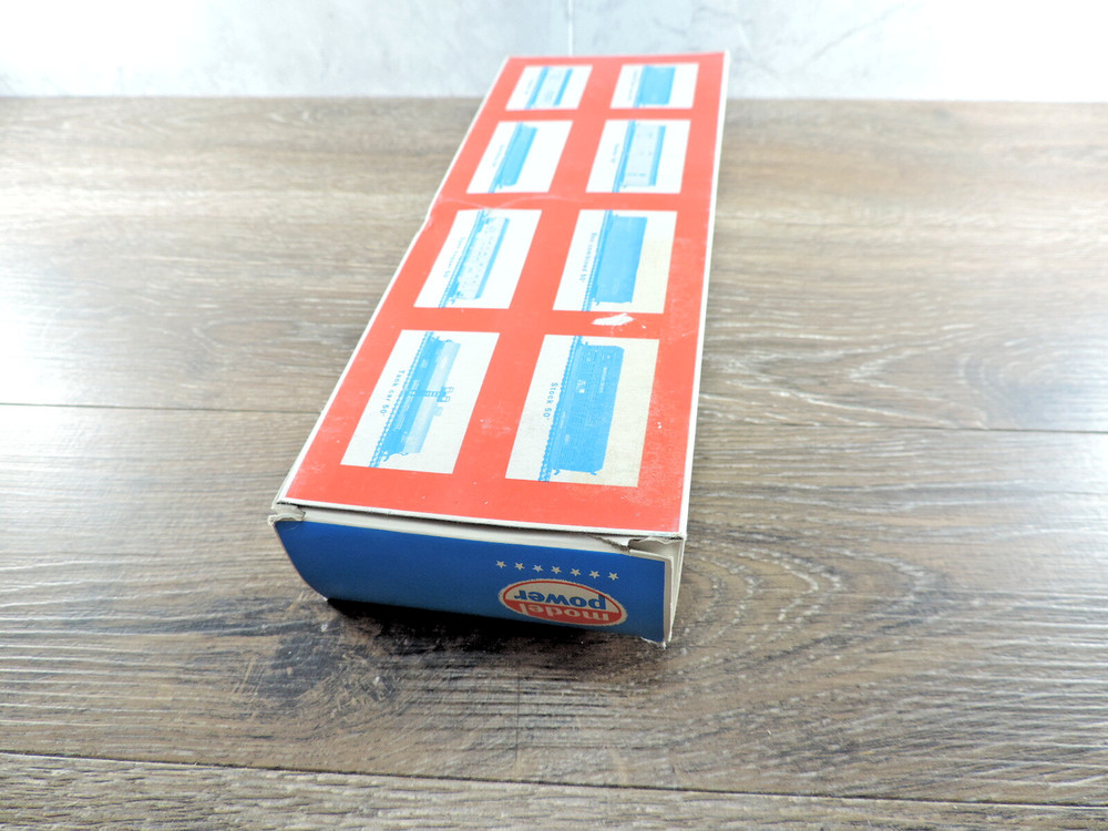 Santa Fe ATSF 16987 Box Car HO Shock Control Wrong Box