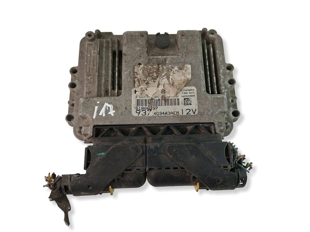 Alfa Romeo 147 2005 Engine Control Module 51806557 0281012882