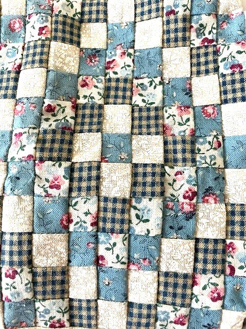 SALE Doll House Pieced Patchwork Quilt & Pillows