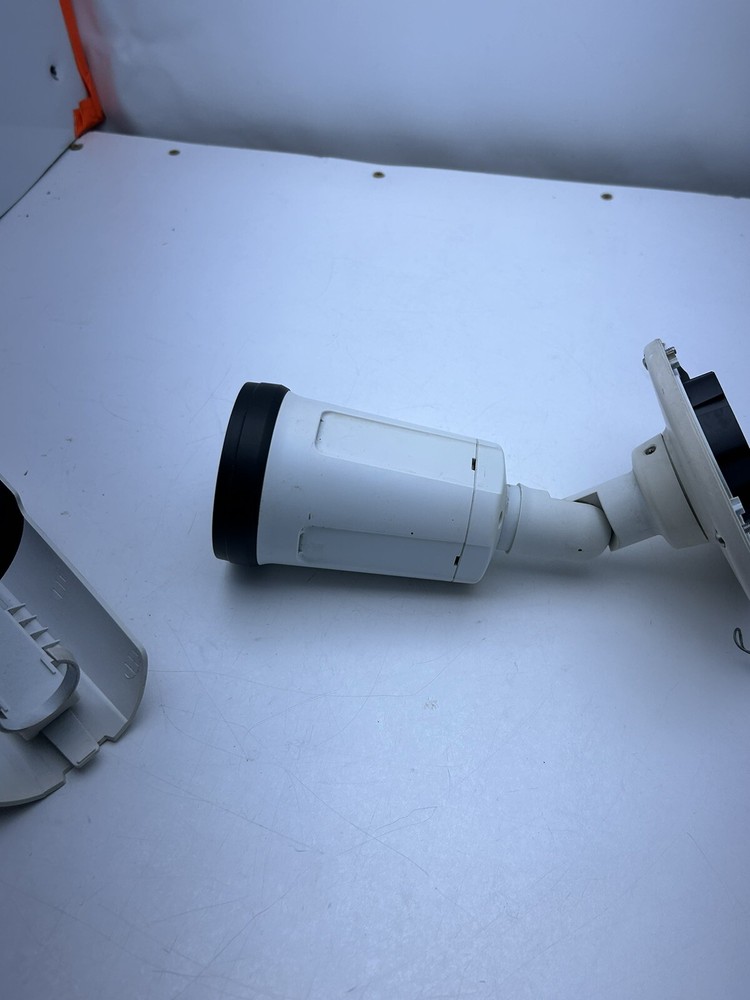 Axis P1428-E 0637-001 Bullet Network Security Camera