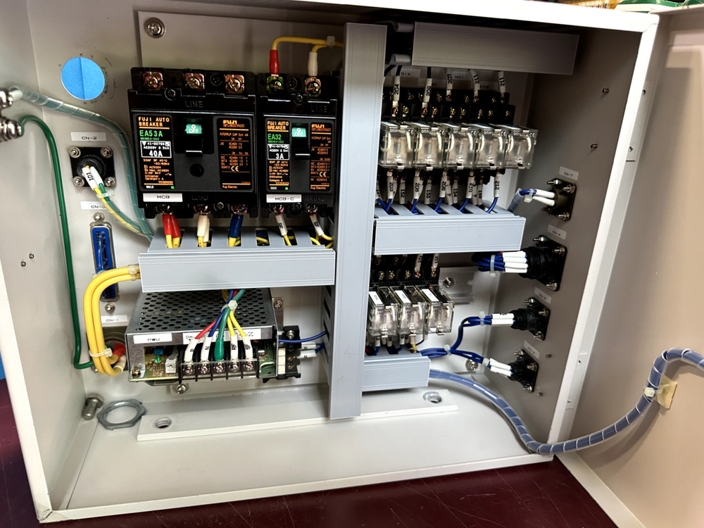 AS IS UNTESTED EBARA CONTROL PANEL VACUUM PUMP INTERFACE BOX VIF70AME4