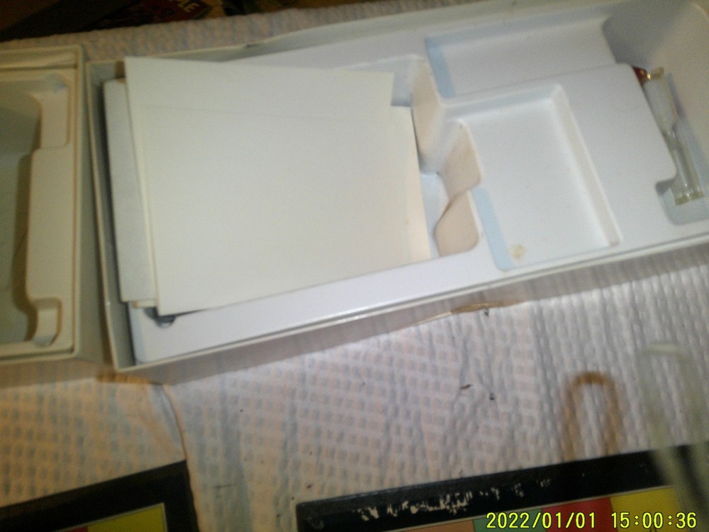 3 USED OLD BOARD GAMES 2 SAME PICTIONARY 1 PICTIONARY JUNIOR