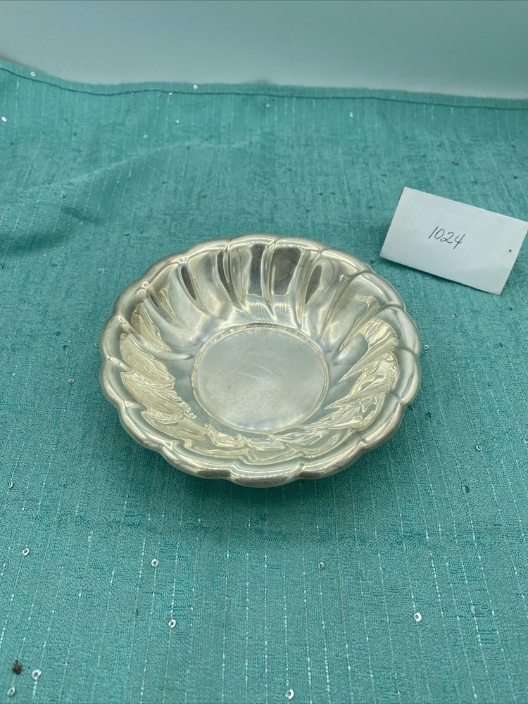 Gorham Silverplate Candy/Nut Dish YC647~~5 3/4" Diameter