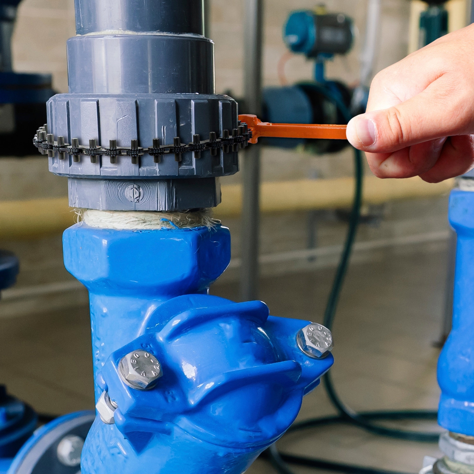 Chain Wrench Heavy Duty – Fits 1/2” to 6” Pipes and Filters – Chain Pipe Wrench