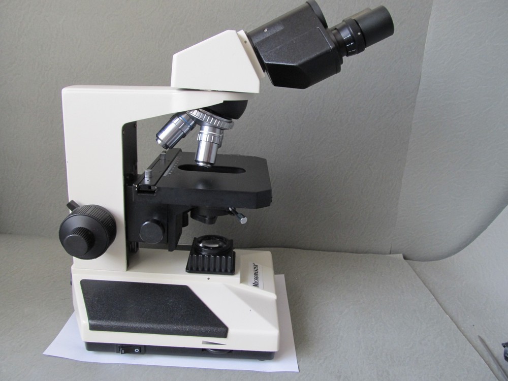 Fisher Micromaster 12-561B Binocular Microscope ***Pls Read