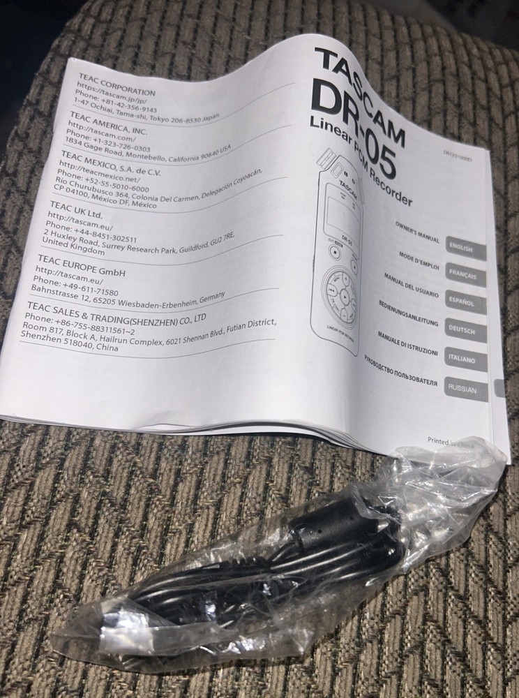 TASCAM DR-05 Stereo Handheld Digital Linear PCM Recorder