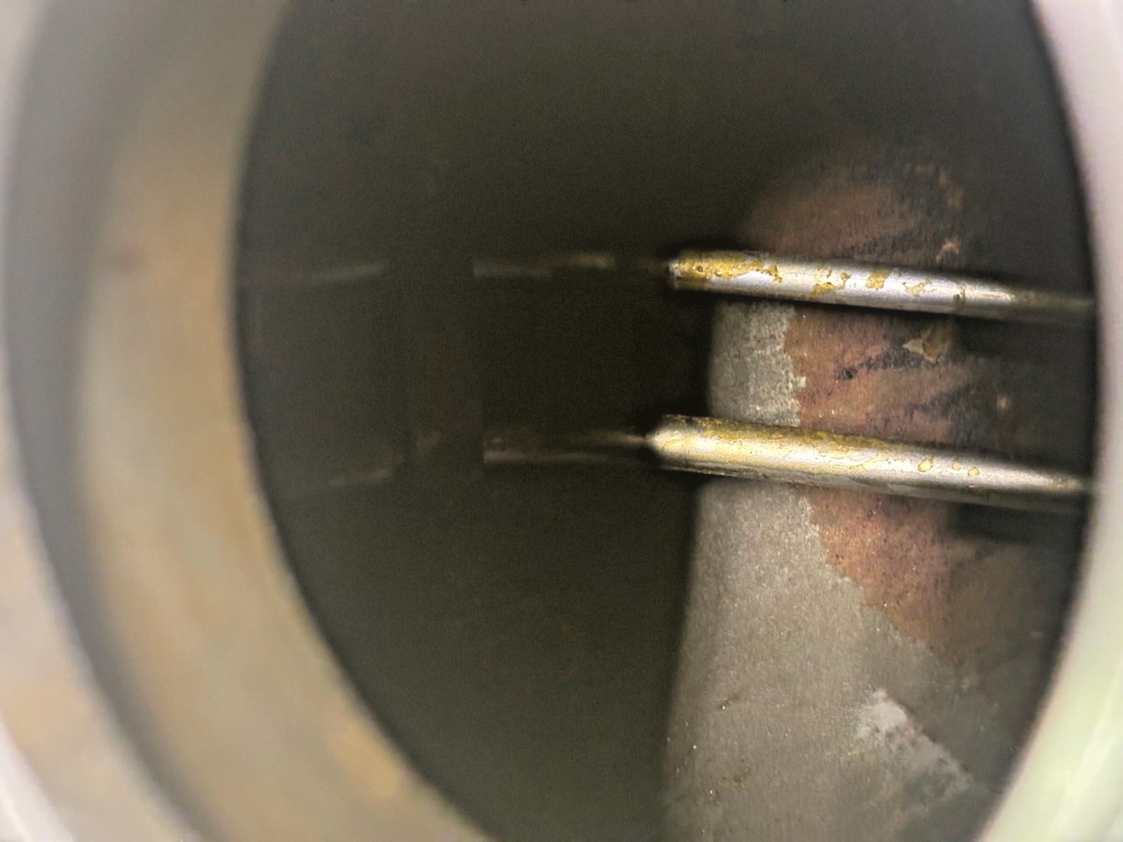 2004-2005 04 05 SUZUKI GSXR 600 750 OEM GAS TANK FUEL CELL RESERVOIR *NO DENT*