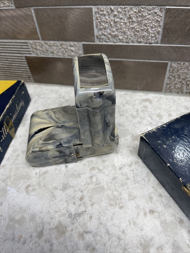 VINTAGE ARCADIA WALNUT COMMANDER 35MM SLIDE VIEWER