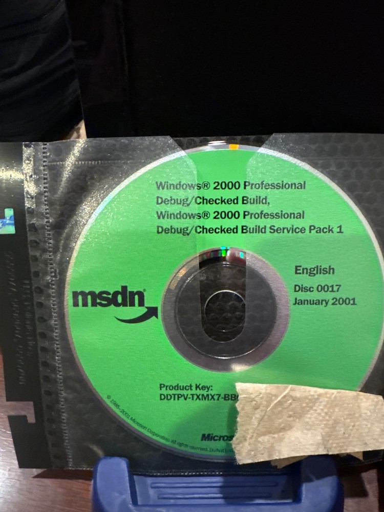 BRAND NEW MSDN  Microsoft Windows 2000 Professional Debug/Checked Build,SP1, Key