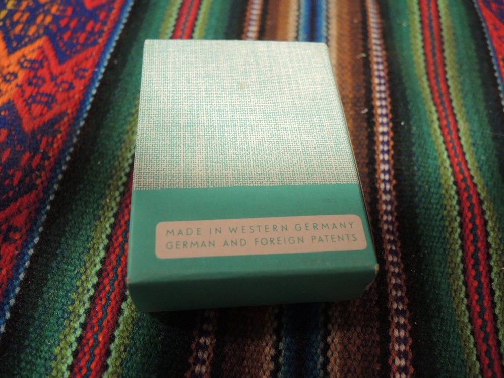 Vtg Hexe Automatic Needle Threader West Germany Original Box,