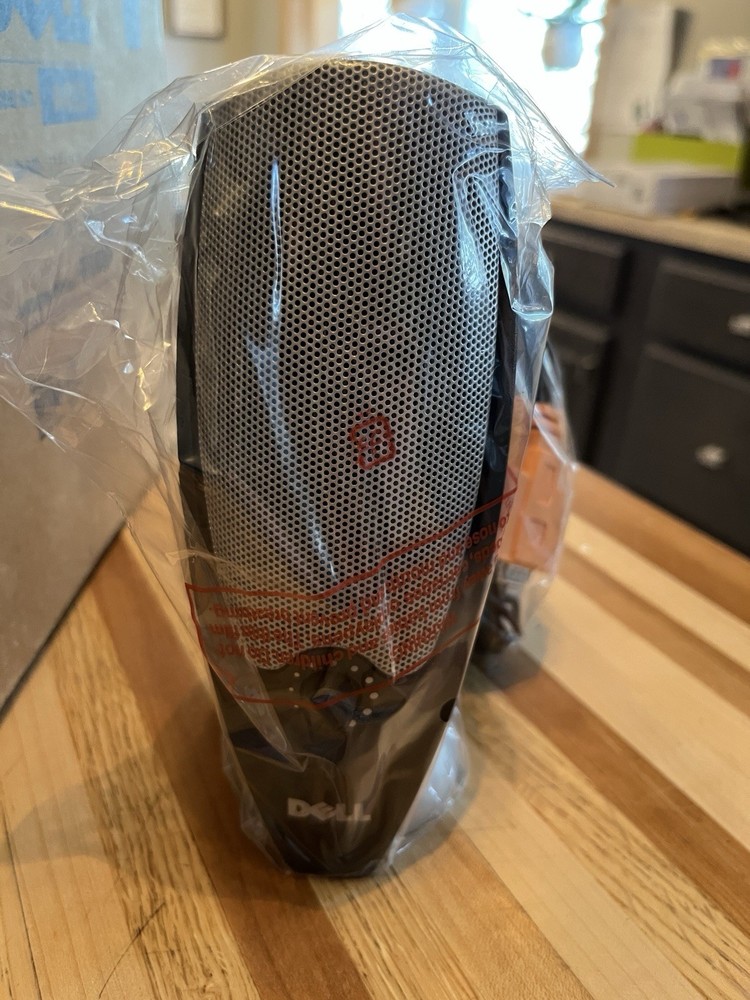 DELL A425 MULTIMEDIA COMPUTER SPEAKER SYSTEM POWERED SUBWOOFER NEW OPEN BOX