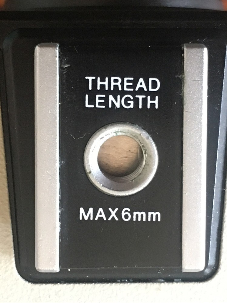 Sony AVC-D7 CCD Video Camera Microscope / Security C-Mount