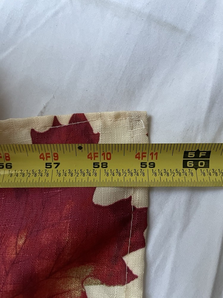 Unbranded OAK Leaf Tablecloth - e185