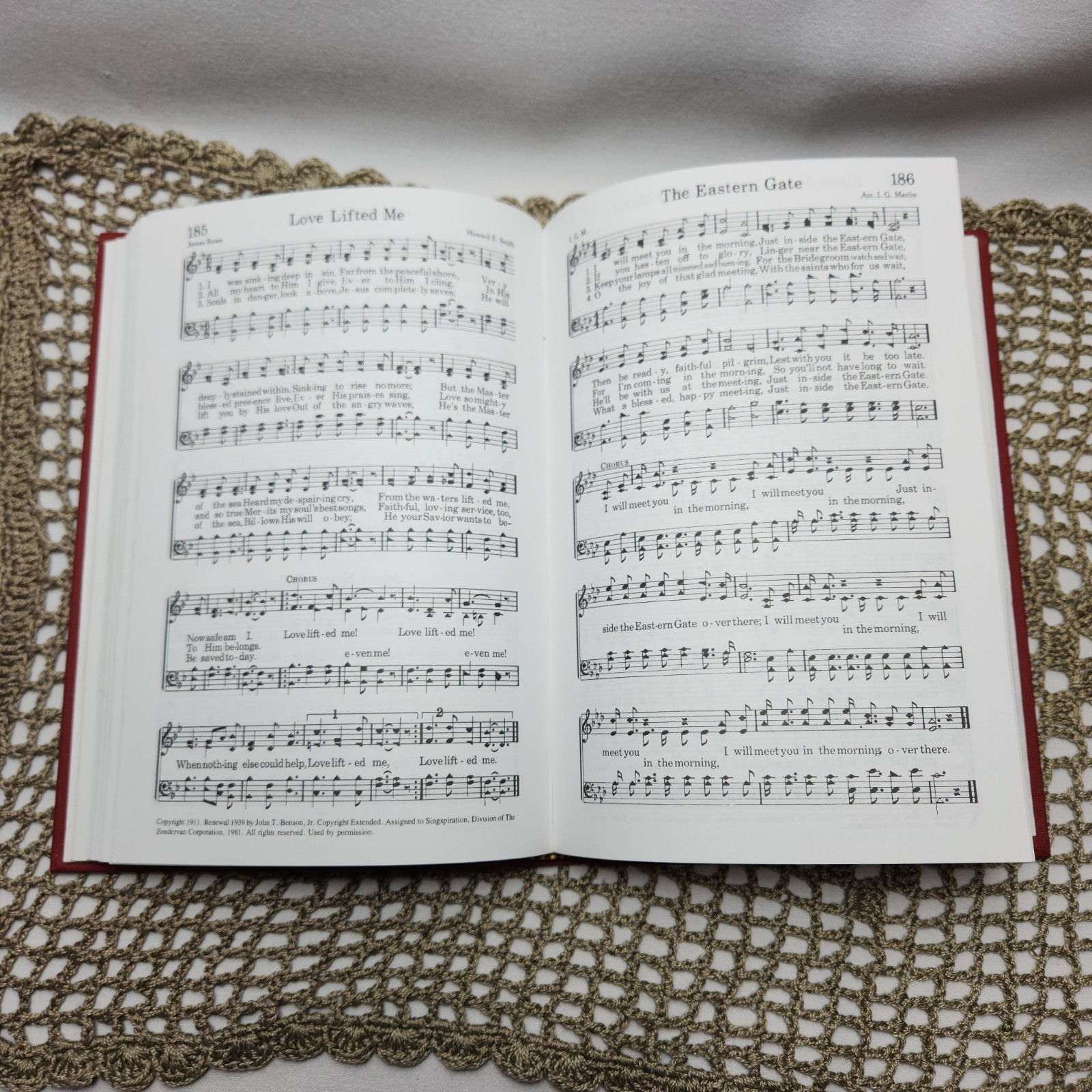 Vintage 1976 Great Gospel Songs And Hymns Red Hardcover Shape Note Edition