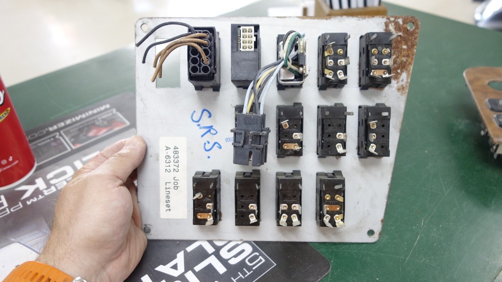 International 9400 SWITCH Dash Panel - Used