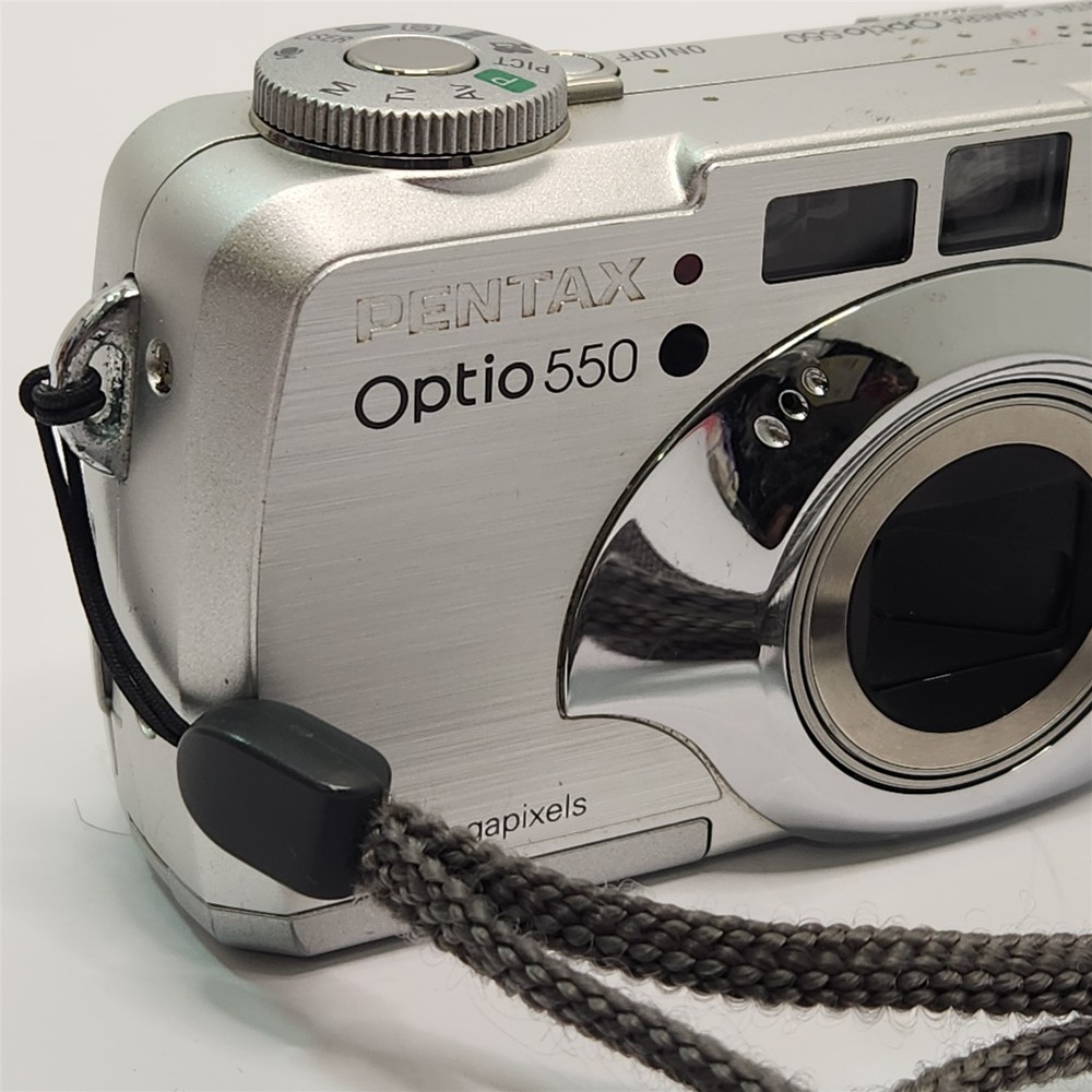 Pentax Optio 550 5.0 Megapixels Digital Camera