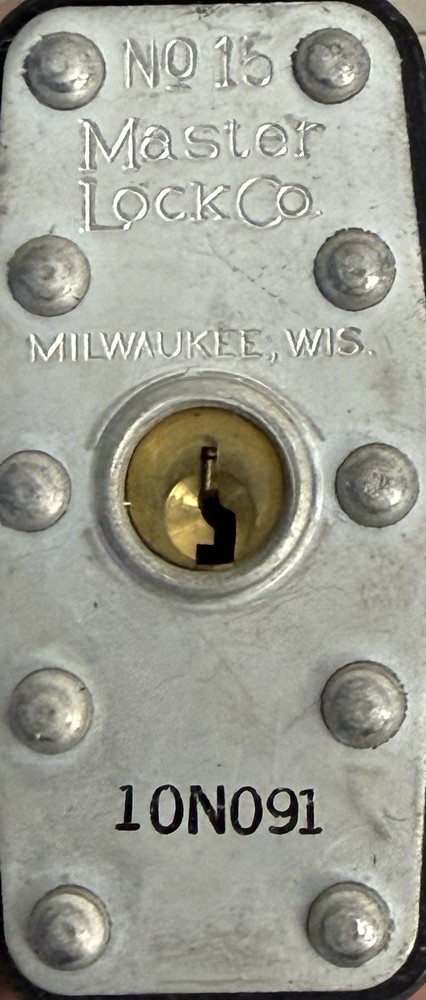 Vintage Master Lock With Two Keys