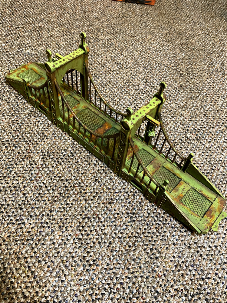 Necromunda Pro Painted custom Grimdark Bridge scifi terrain