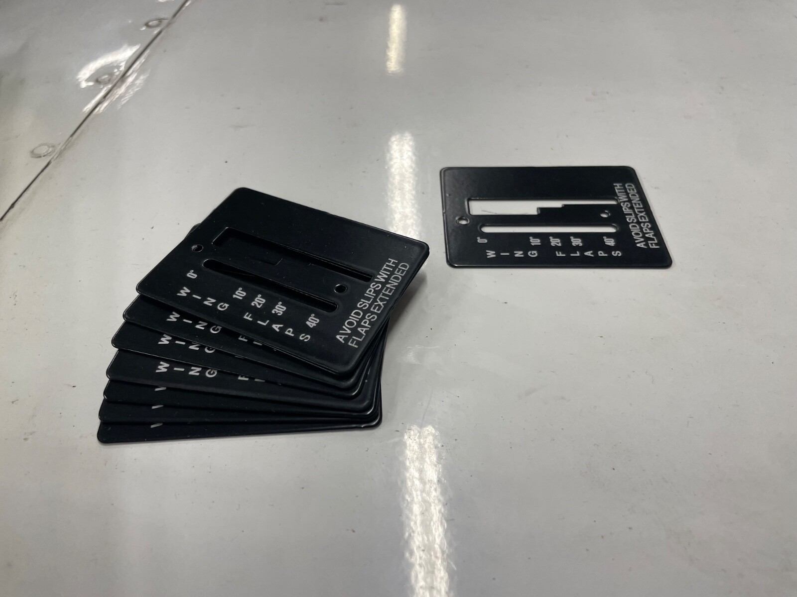 ✈️ CESSNA 172 FLAP POSITION INDICATOR COVER PLATE PN: 0560027-1 , 0560027-2