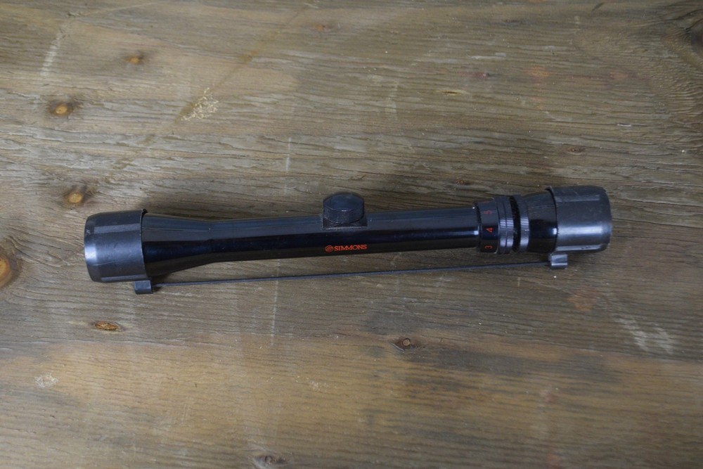 Simmons Rifle Scope Waterproof Variable Power Black w/ Bikini Lens Covers Optic